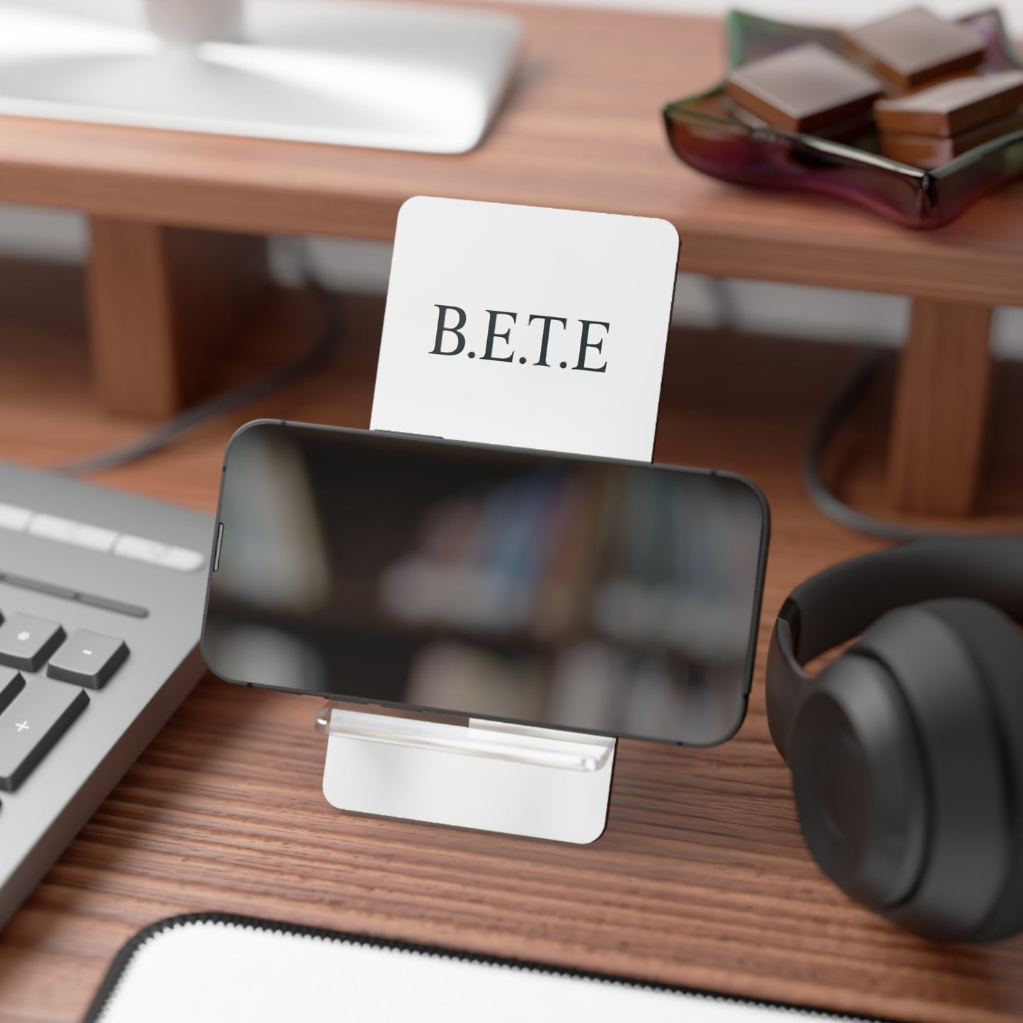 B.E.T.E - Présentoir mobile