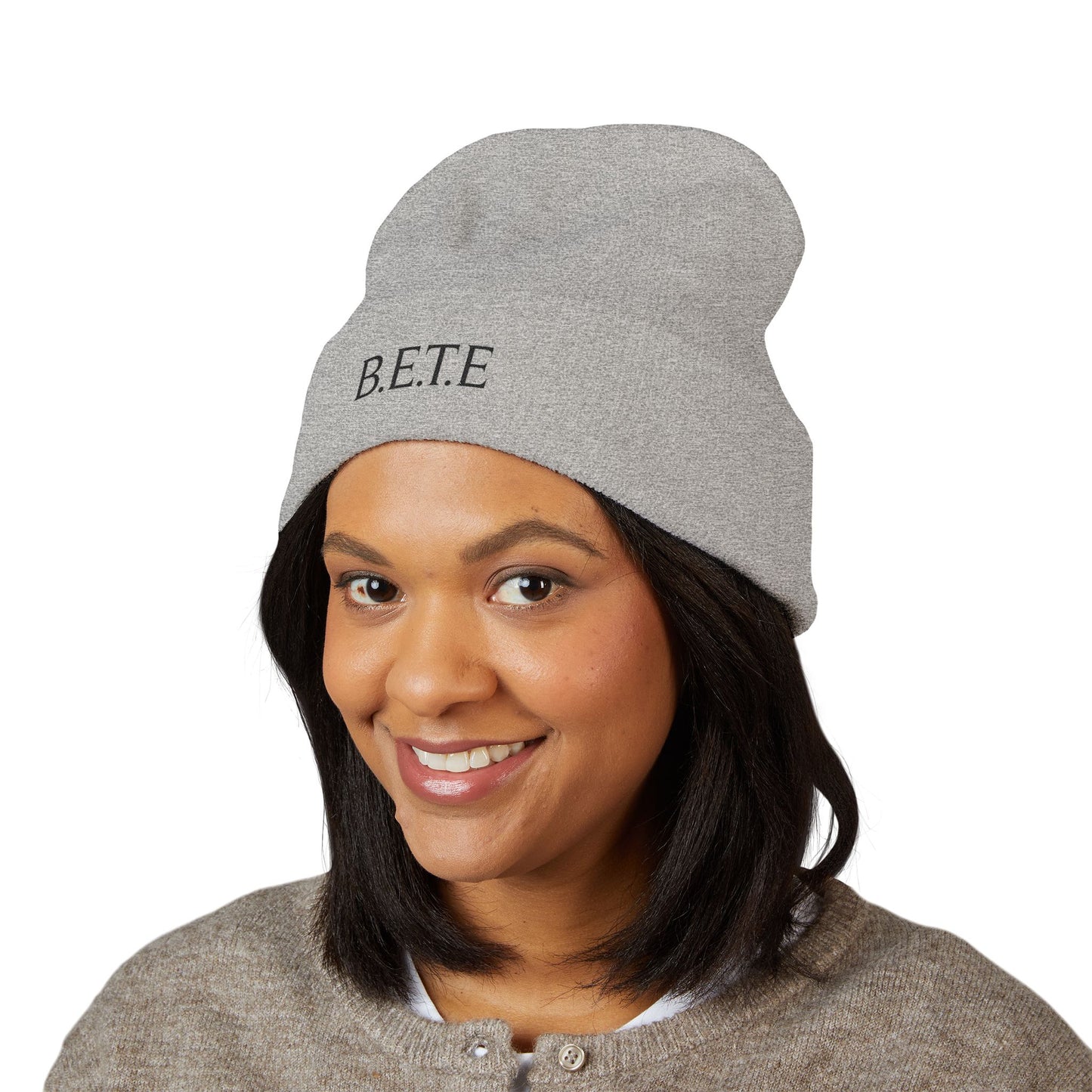 B.E.T.E - Bonnet classique à revers